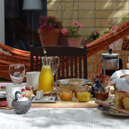 A Casa Da Arvore Bed & Breakfast วิลานอวา ดิ มิลฟงติส ภายนอก รูปภาพ