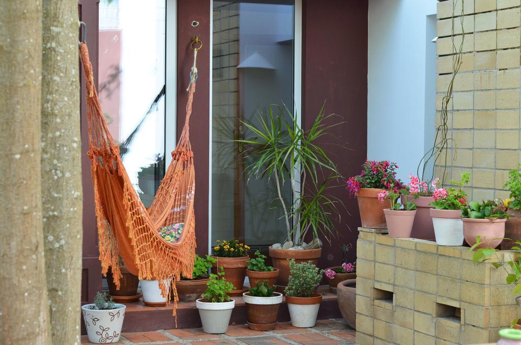 A Casa Da Arvore Bed & Breakfast วิลานอวา ดิ มิลฟงติส ภายนอก รูปภาพ