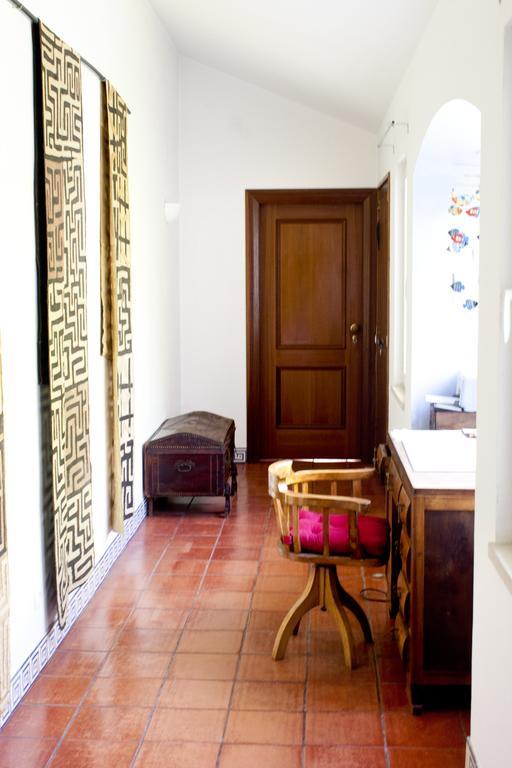 A Casa Da Arvore Bed & Breakfast วิลานอวา ดิ มิลฟงติส ห้อง รูปภาพ