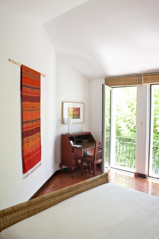 A Casa Da Arvore Bed & Breakfast วิลานอวา ดิ มิลฟงติส ห้อง รูปภาพ