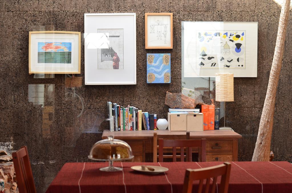 A Casa Da Arvore Bed & Breakfast วิลานอวา ดิ มิลฟงติส ภายนอก รูปภาพ