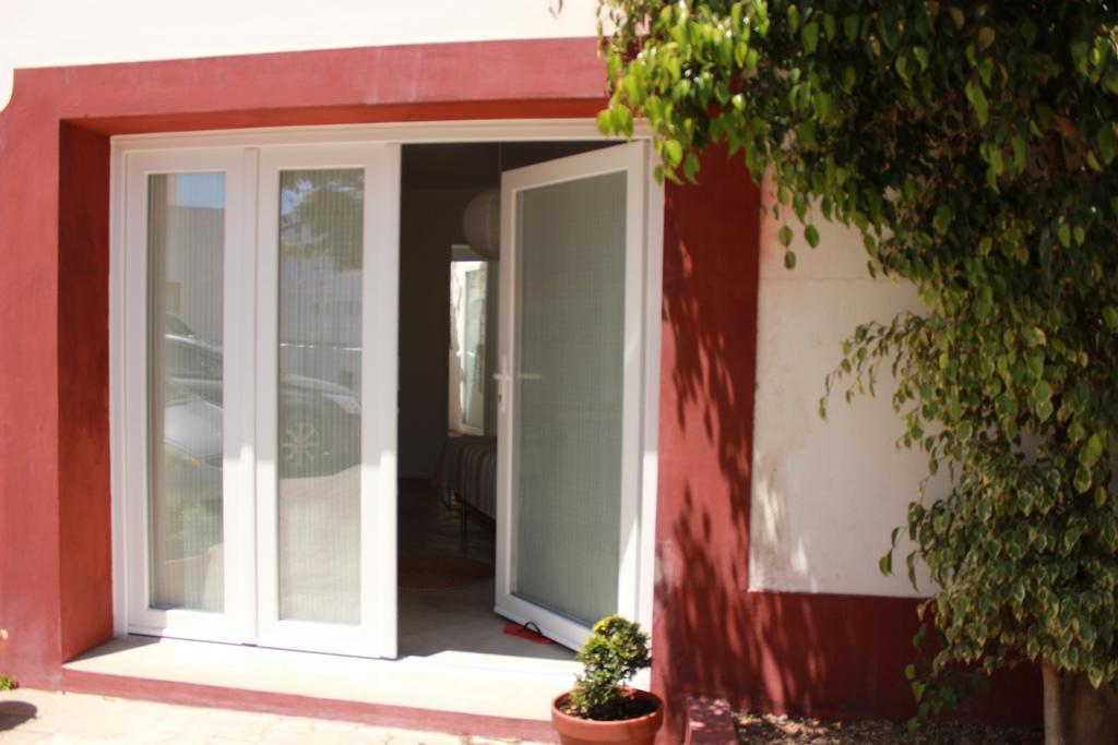 A Casa Da Arvore Bed & Breakfast วิลานอวา ดิ มิลฟงติส ภายนอก รูปภาพ